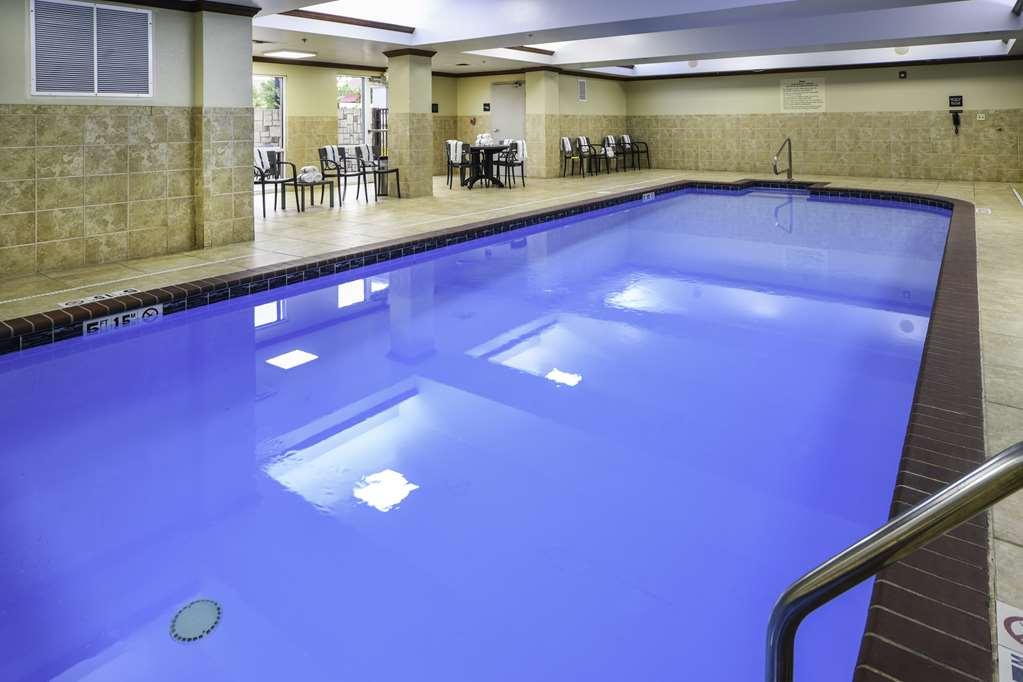 Hampton Inn Брайант Удобства фото